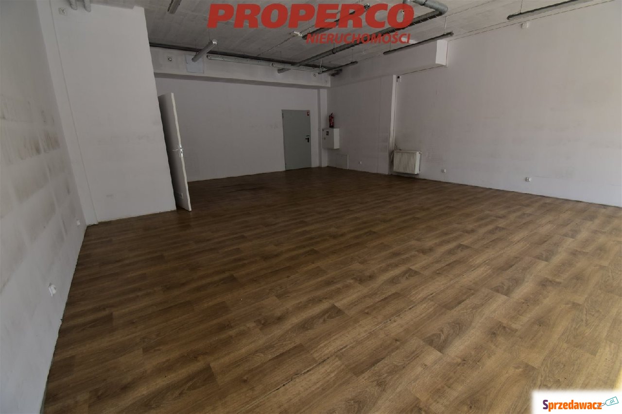 Lokal handl., 87m2, parter, ce...