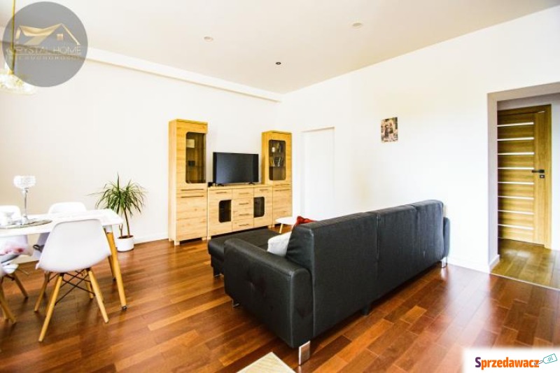 Mieszkanie  4 pokojowe Świdnica,   74 m2, pierwsze piętro - Sprzedam