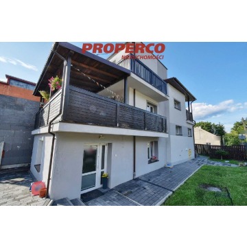 Sprzedam dom Kielce -  bliźniak dwupiętrowy,  pow.  201 m2,  działka:   377 m2 - zdjęcie 1