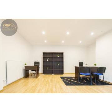 Biuro 48m2, parking / gotowe do wprowadzenia - Lokale użytkowe do w... - Świdnica - zdjęcie 2