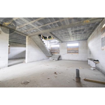 Sprzedam dom Łażany -  wolnostojący,  pow.  136 m2,  działka:   1260 m2 - zdjęcie 8
