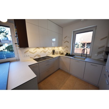 Sprzedam dom Opole - ,  pow.  270 m2,  działka:   705 m2 - zdjęcie 8