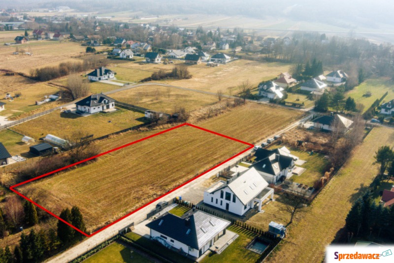 Działka budowlana Tarnów sprzedam, pow. 3800 m2  (38a)