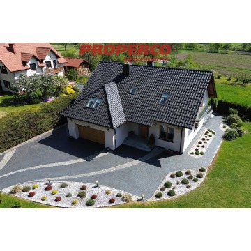 Sprzedam dom Oblęgorek - ,  pow.  245 m2,  działka:   1653 m2 - zdjęcie 2