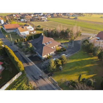 Sprzedam dom Gogolin - ,  pow.  285 m2,  działka:   3909 m2 - zdjęcie 4