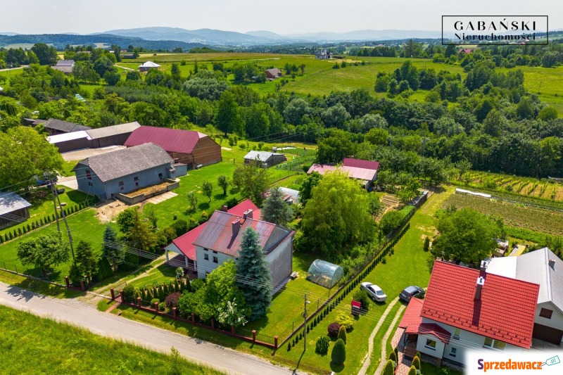 Sprzedam dom Turza -  jednopiętrowy,  pow.  160 m2,  działka:   2200 m2
