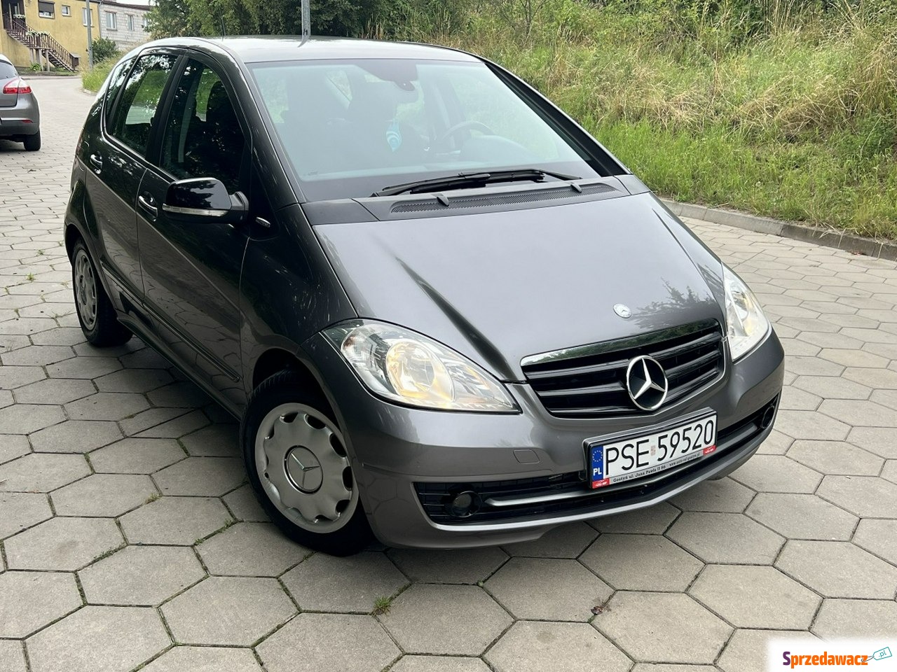 Mercedes - Benz A-klasa 2010