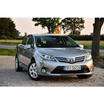 Toyota Avensis  Sedan/Limuzyna 2013,  1.8 benzyna - Na sprzedaż za 39 999 zł - Nowe Sójki - zdjęcie 5