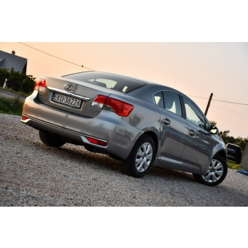 Toyota Avensis  Sedan/Limuzyna 2013,  1.8 benzyna - Na sprzedaż za 39 999 zł - Nowe Sójki - zdjęcie 4