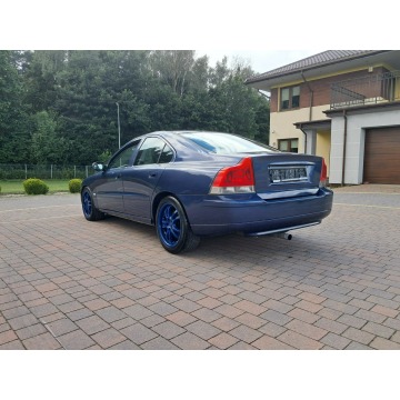 Volvo S60  Sedan/Limuzyna 2001,  2.5 benzyna, automat - Na sprzedaż za 10 800 zł - Lipówki - zdjęcie 5