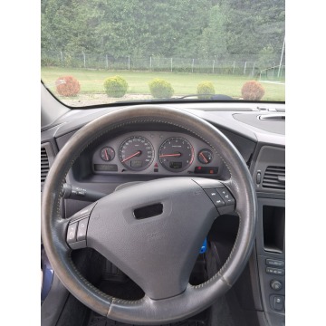 Volvo S60  Sedan/Limuzyna 2001,  2.5 benzyna, automat - Na sprzedaż za 10 800 zł - Lipówki - zdjęcie 11