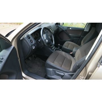 Volkswagen Tiguan  SUV 2013,  1.4 benzyna - Na sprzedaż za 45 900 zł - Bytom - zdjęcie 9