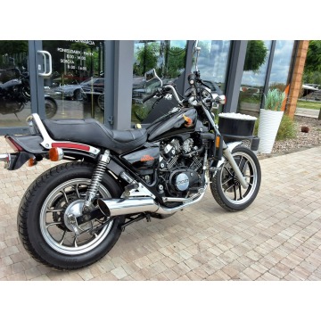 HONDA VF500 C  motocykl wygląda ślicznie, Tec... - Motocykle cruiser - Bicz - zdjęcie 4