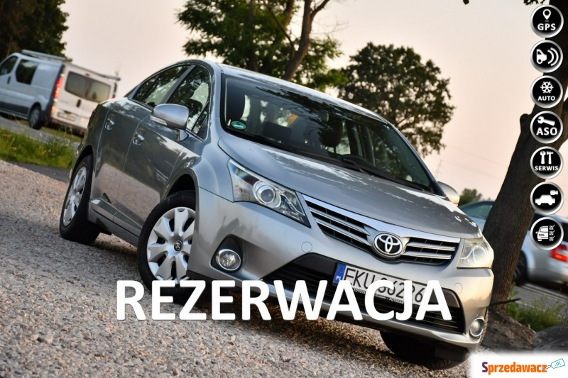 Toyota Avensis  Sedan/Limuzyna 2013,  1.8 benzyna - Na sprzedaż za 39 999 zł - Nowe Sójki