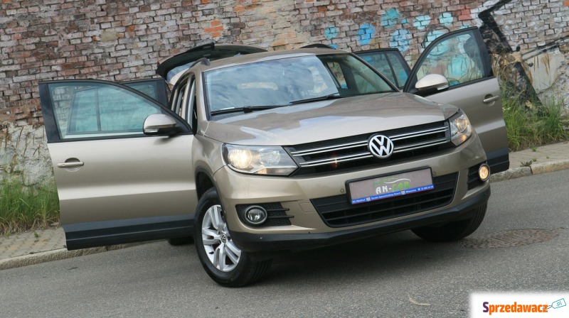 Volkswagen Tiguan  SUV 2013,  1.4 benzyna - Na sprzedaż za 45 900 zł - Bytom