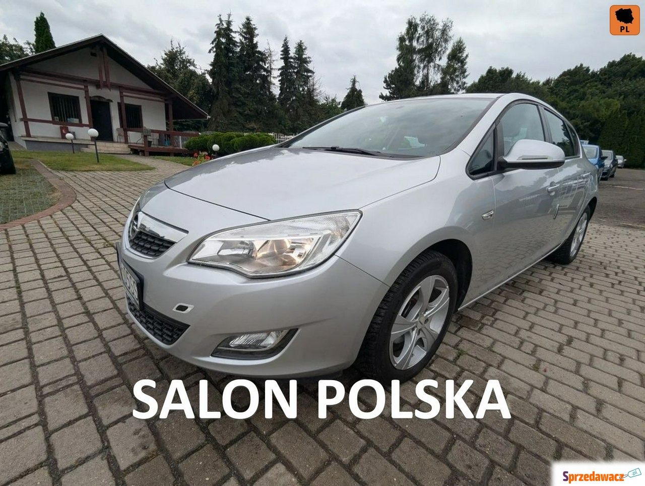 Opel Astra 2012