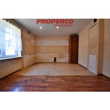 Sprzedam dom Skorzeszyce -  wolnostojący dwupiętrowy,  pow.  280 m2,  działka:   900 m2 - zdjęcie 4