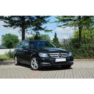 Mercedes - Benz C-klasa 2012,  2.2 diesel, automat - Na sprzedaż za 45 900 zł - Słupsk - zdjęcie 2