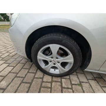 Opel Astra  Liftback 2012,  1.6 benzyna - Na sprzedaż za 24 900 zł - Biała - zdjęcie 5