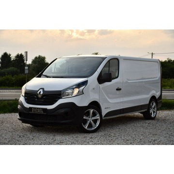 Renault Trafic 2017,  1.6 diesel - Na sprzedaż za 40 000 zł - Nowe Sójki - zdjęcie 2