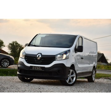 Renault Trafic 2017,  1.6 diesel - Na sprzedaż za 40 000 zł - Nowe Sójki - zdjęcie 4