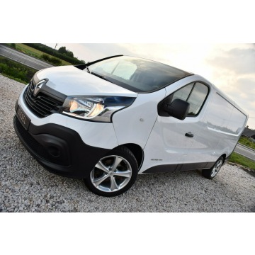 Renault Trafic 2017,  1.6 diesel - Na sprzedaż za 40 000 zł - Nowe Sójki - zdjęcie 8