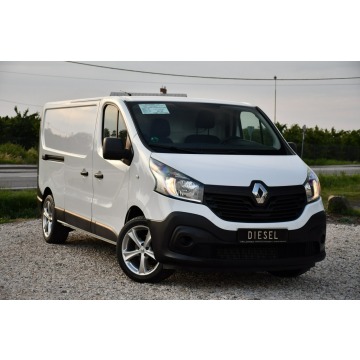 Renault Trafic 2017,  1.6 diesel - Na sprzedaż za 40 000 zł - Nowe Sójki - zdjęcie 9