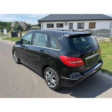 Mercedes - Benz B-klasa  Hatchback 2013,  1.8 diesel, automat - Na sprzedaż za 17 900 zł - Zagórów - zdjęcie 2