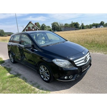 Mercedes - Benz B-klasa  Hatchback 2013,  1.8 diesel, automat - Na sprzedaż za 17 900 zł - Zagórów - zdjęcie 5