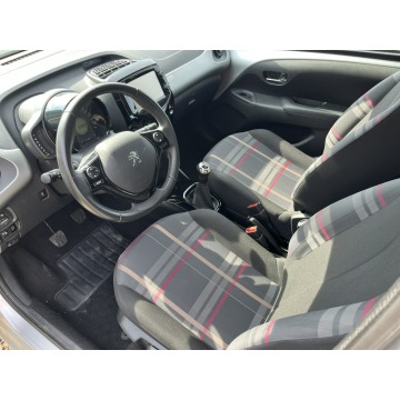 Peugeot 108  Hatchback 2016,  1.0 benzyna - Na sprzedaż za 17 900 zł - Zagórów - zdjęcie 7