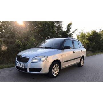 Skoda Fabia, 2009, Benzyna