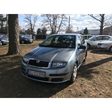 Skoda Fabia 2005 benzyna - Na sprzedaż za 7 900,00 zł - Łask - zdjęcie 4