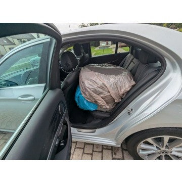 Mercedes - Benz E-klasa  Sedan/Limuzyna 2020,  2.0 diesel, automat - Na sprzedaż za 129 000 zł - Biała - zdjęcie 8