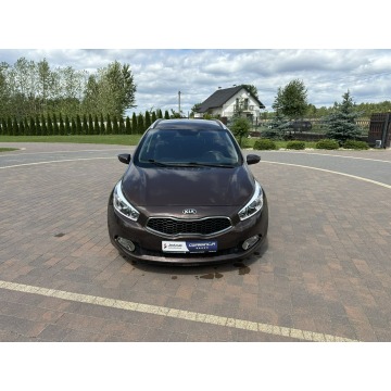 Kia Ceed 2013,  1.6 diesel, automat - Na sprzedaż za 32 800 zł - Lipówki - zdjęcie 2