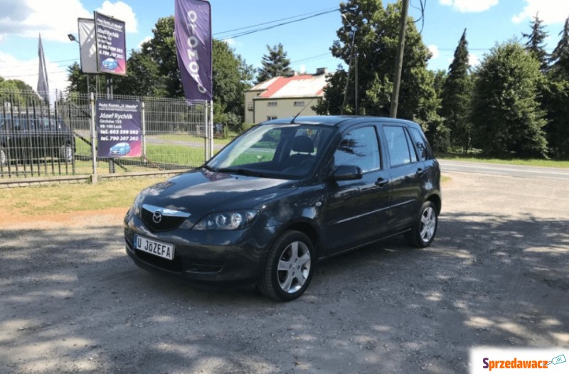 Mazda 2 2007 benzyna - Na sprzedaż za 9 500,00 zł - Łask