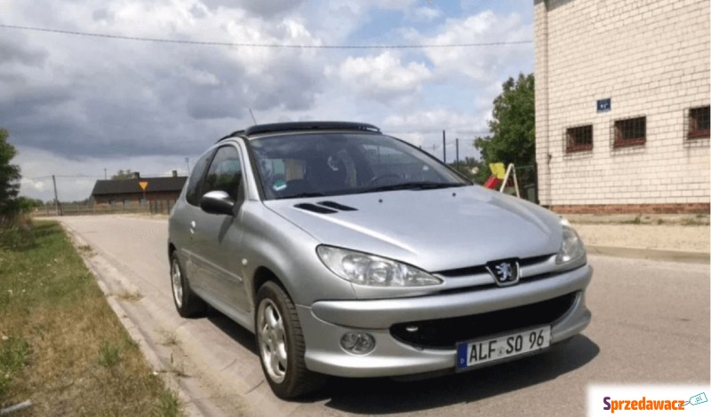 Peugeot 206 2004 benzyna - Na sprzedaż za 6 900,00 zł - Łask