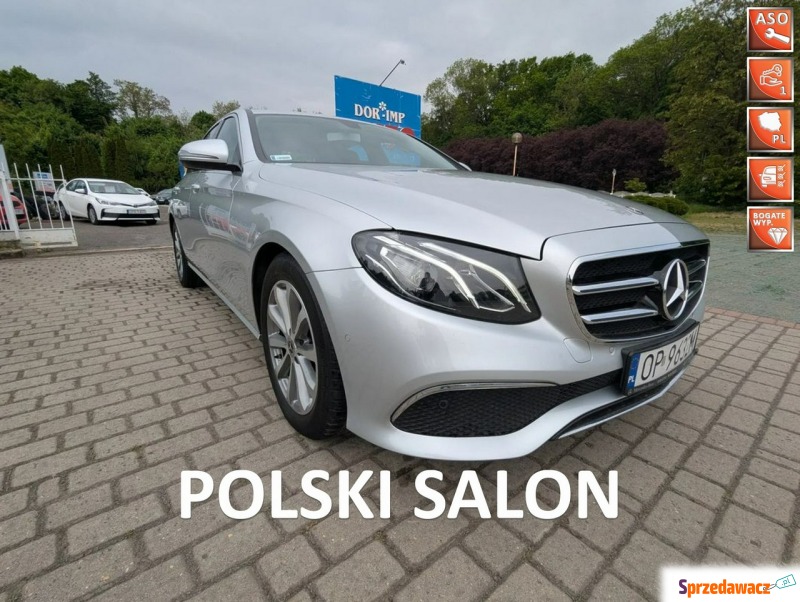Mercedes - Benz E-klasa  Sedan/Limuzyna 2020,  2.0 diesel, automat - Na sprzedaż za 129 000 zł - Biała