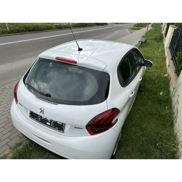 Peugeot 208  Hatchback 2016,  1.0 benzyna - Na sprzedaż za 18 800 zł - Wejherowo - zdjęcie 7