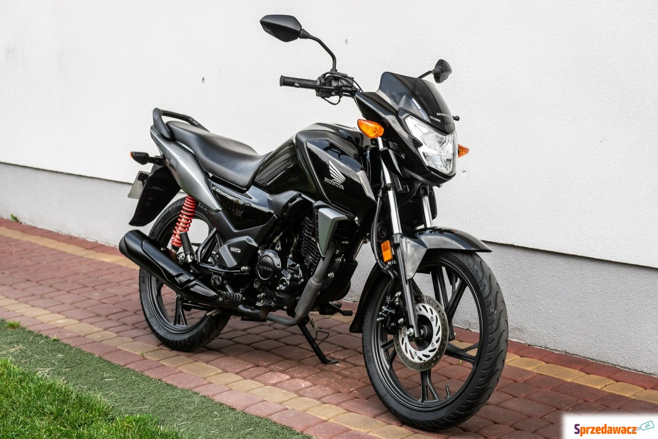 Honda CB - 125 F 2022 POLIFT Raty...