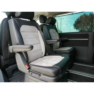 Volkswagen Multivan  Bus 2015,  2.0 diesel - Na sprzedaż za 129 900 zł - Goczałkowice-Zdrój - zdjęcie 8