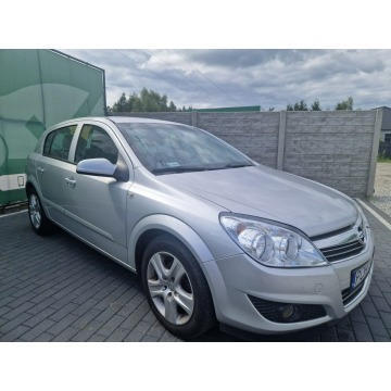 Opel Astra - 2009