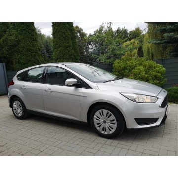 Ford Focus 2015,  1.6 benzyna - Na sprzedaż za 29 900 zł - Strzegom - zdjęcie 4