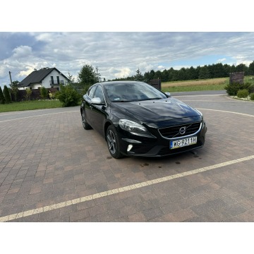 Volvo V40 - 2015