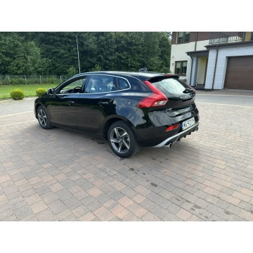 Volvo V40  Hatchback 2015,  2.0 diesel - Na sprzedaż za 28 800 zł - Lipówki - zdjęcie 8