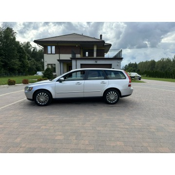 Volvo V50 2006,  1.6 benzyna - Na sprzedaż za 17 800 zł - Lipówki - zdjęcie 6