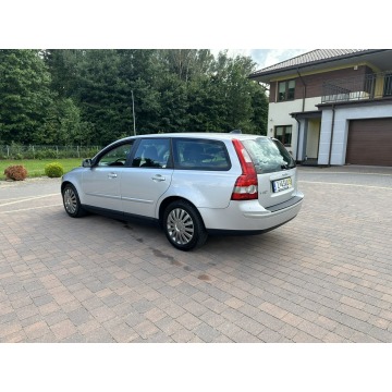 Volvo V50 2006,  1.6 benzyna - Na sprzedaż za 17 800 zł - Lipówki - zdjęcie 7
