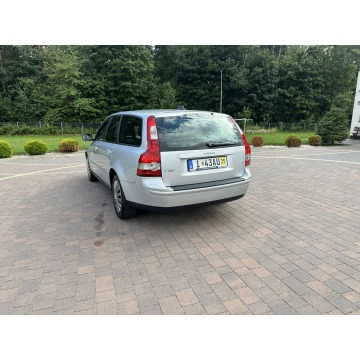 Volvo V50 2006,  1.6 benzyna - Na sprzedaż za 17 800 zł - Lipówki - zdjęcie 8