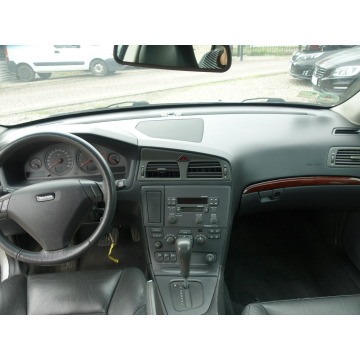 Volvo S60  Sedan/Limuzyna 2002,  2.4 benzyna, automat - Na sprzedaż za 8 500,00 zł - Słupsk - zdjęcie 9