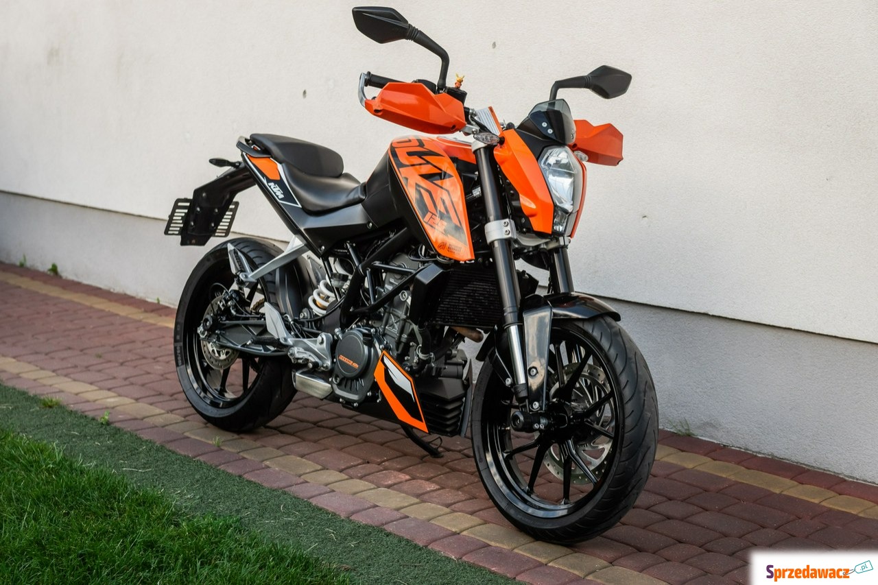 KTM duke - 125 R 2015 ABS POLIFT...