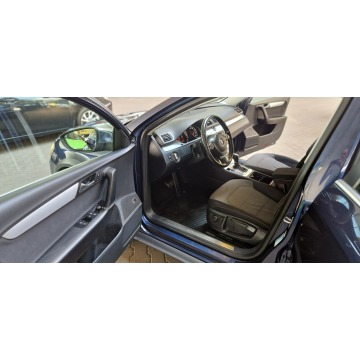 Volkswagen Passat 2012,  2.0 diesel, automat - Na sprzedaż za 35 900 zł - Mysłowice - zdjęcie 12